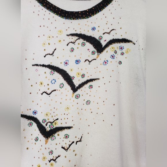 80s knitted short sleeve top with birds - Picture 2 of 8